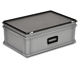 Plastová prepravka s vekom - kufor 600x400x235 mm